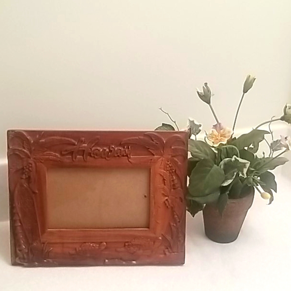 Wooden Hawaii 3" x 5" Picture Frame - Picture 1 of 1